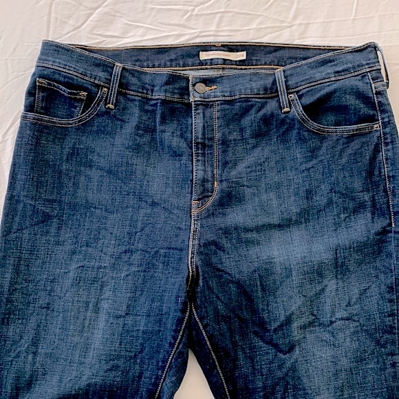 Levi’s 721 High Rise Skinny Jeans - Picture 9 of 14